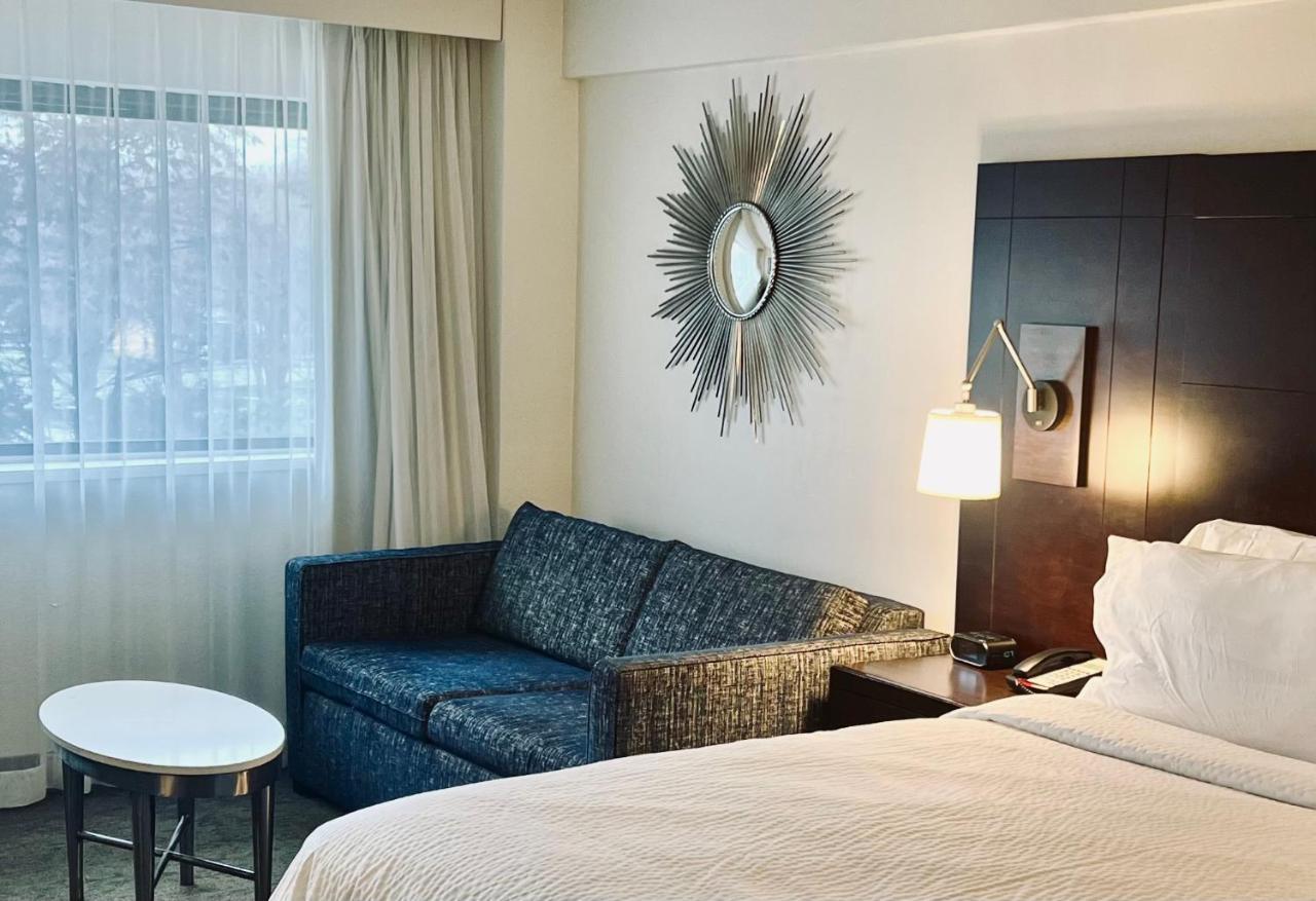 Holiday Inn Virginia Beach - Norfolk By Ihg Ngoại thất bức ảnh