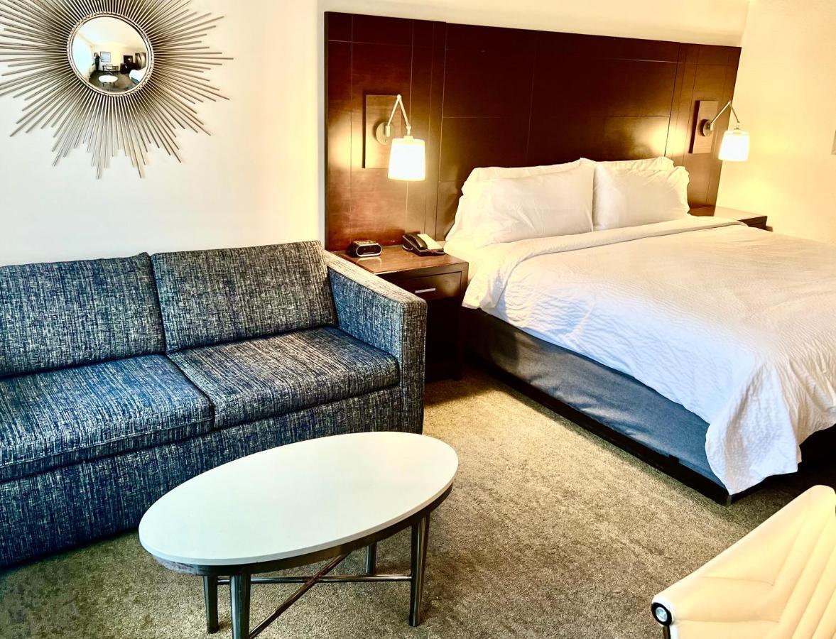 Holiday Inn Virginia Beach - Norfolk By Ihg Ngoại thất bức ảnh