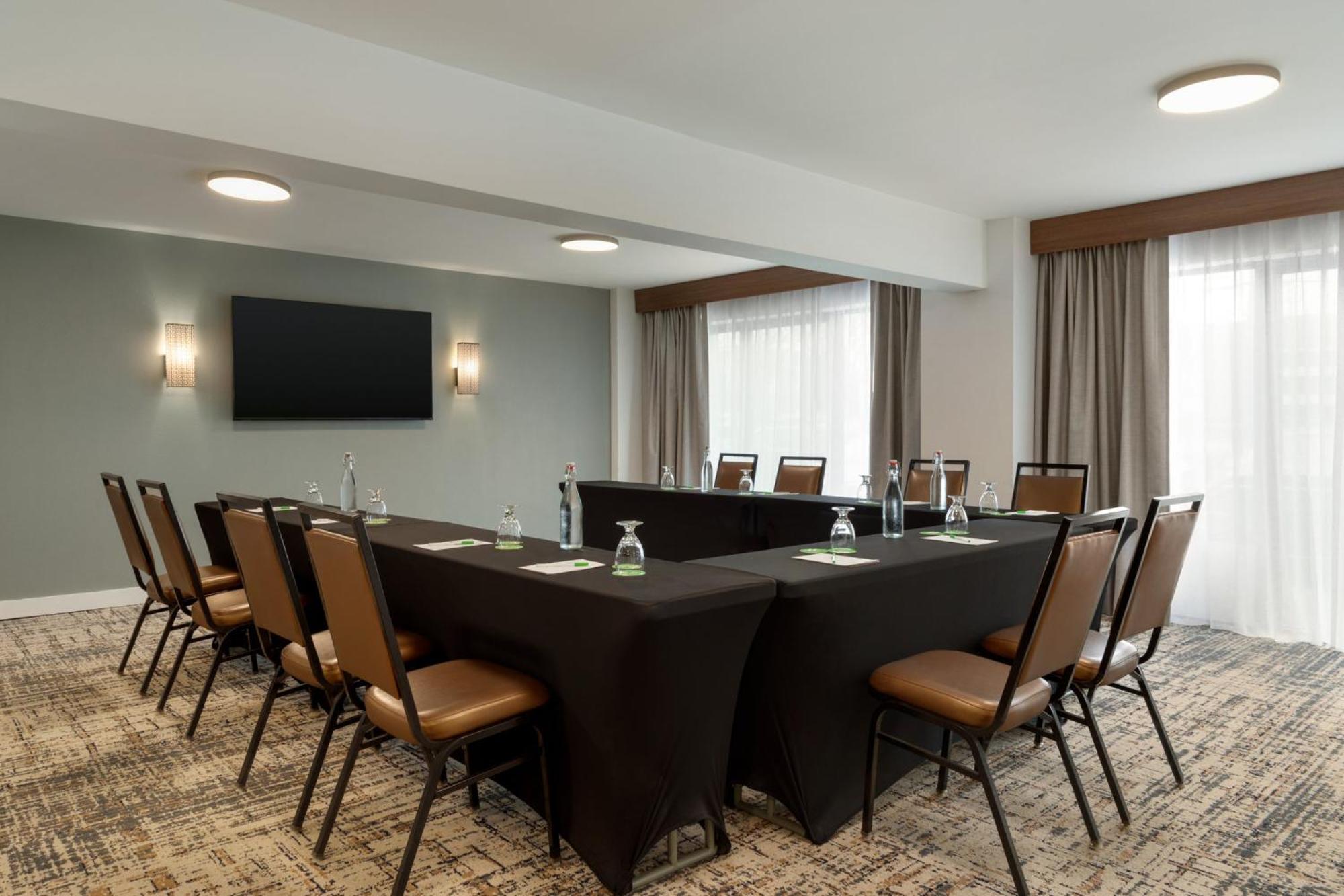 Holiday Inn Virginia Beach - Norfolk By Ihg Ngoại thất bức ảnh