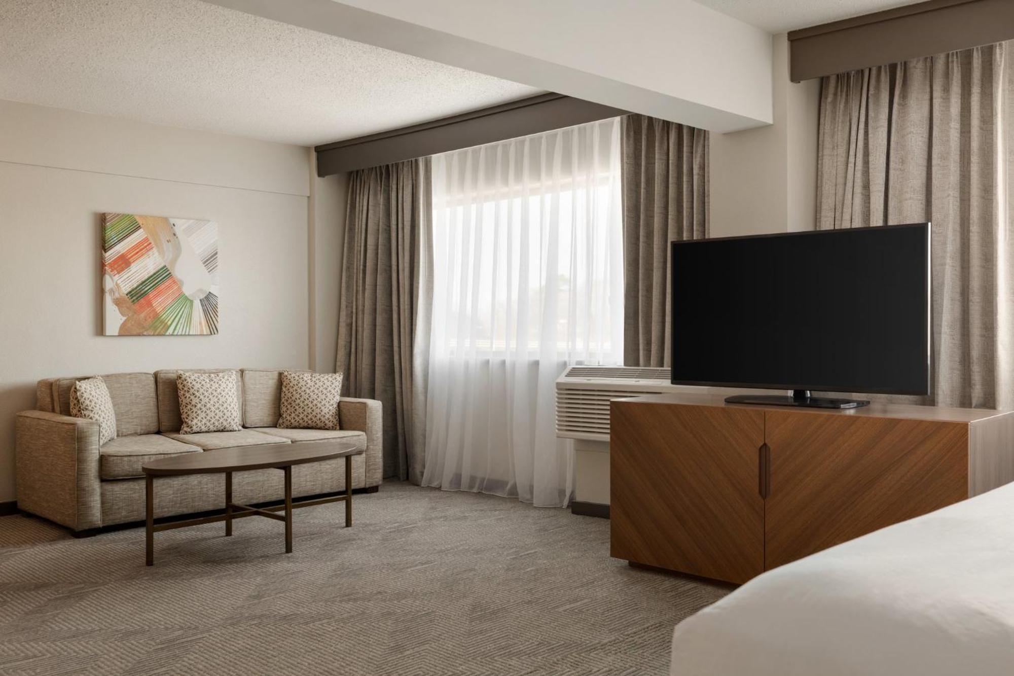 Holiday Inn Virginia Beach - Norfolk By Ihg Ngoại thất bức ảnh