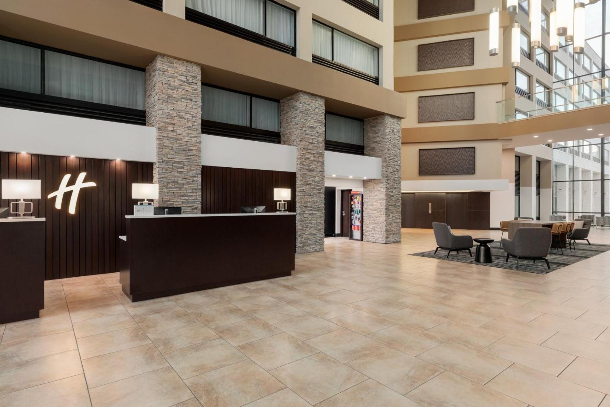 Holiday Inn Virginia Beach - Norfolk By Ihg Ngoại thất bức ảnh