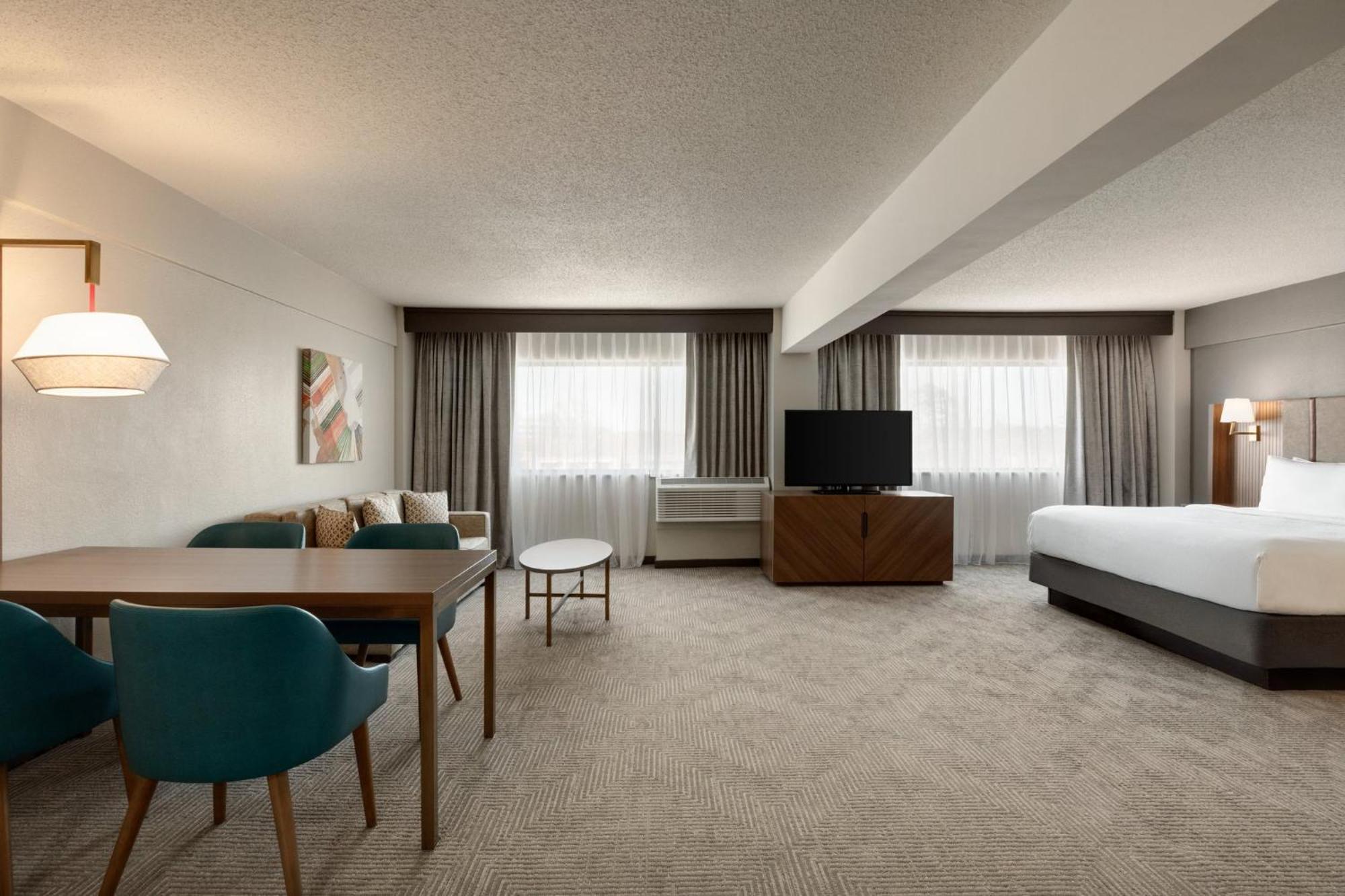 Holiday Inn Virginia Beach - Norfolk By Ihg Ngoại thất bức ảnh