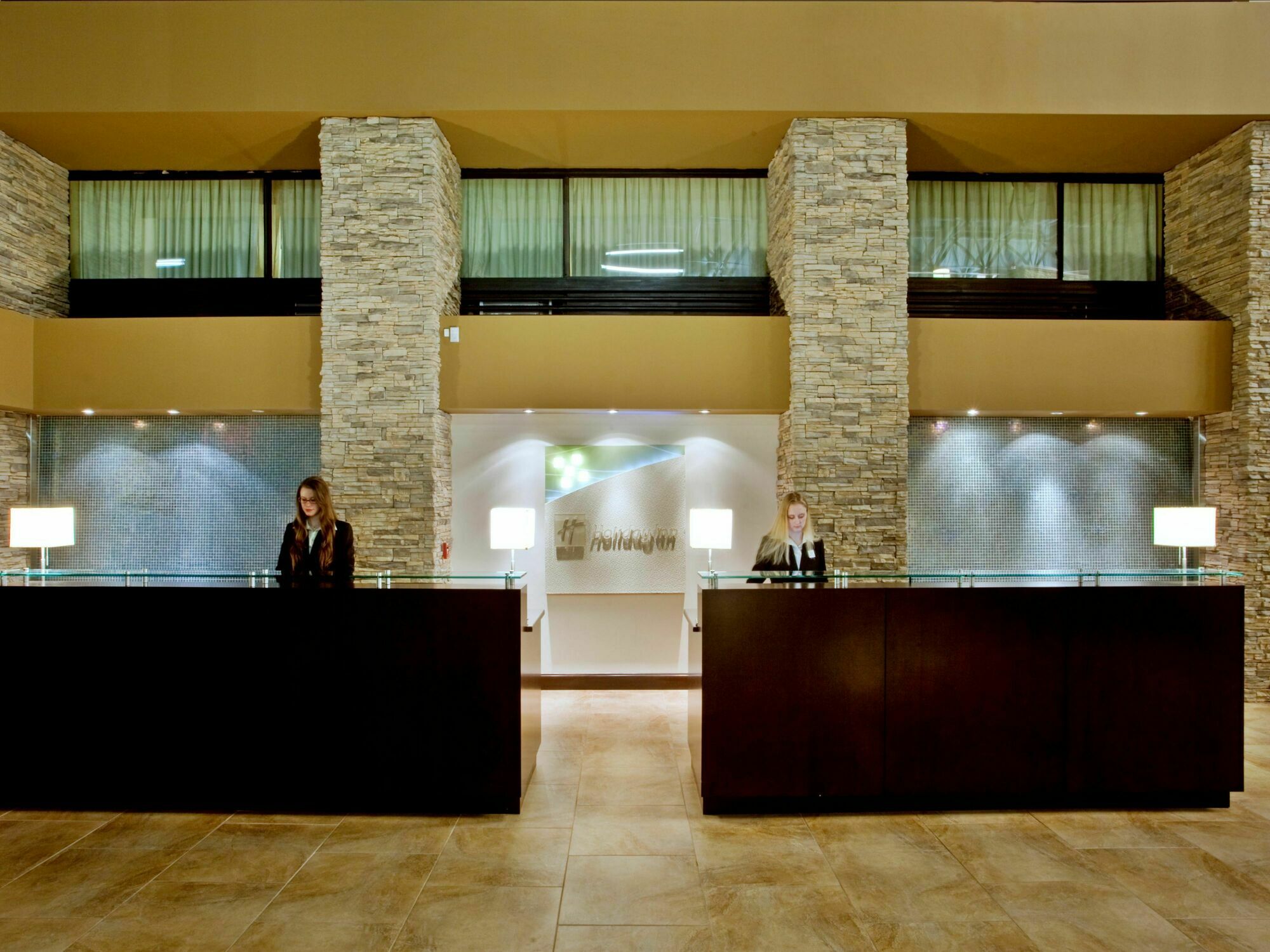 Holiday Inn Virginia Beach - Norfolk By Ihg Ngoại thất bức ảnh